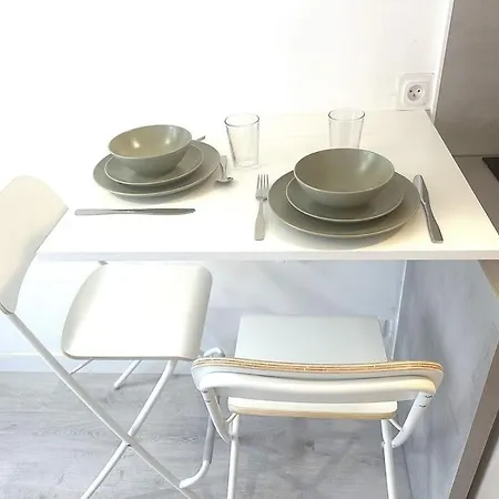 Champenoise 3, - France Apartment