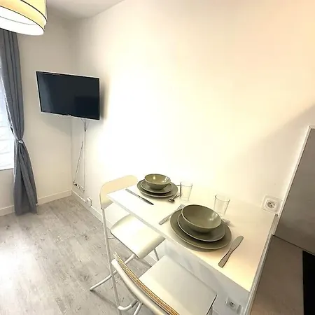 Apartment Champenoise 3, - France
