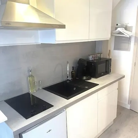 Champenoise 3, - France Apartment